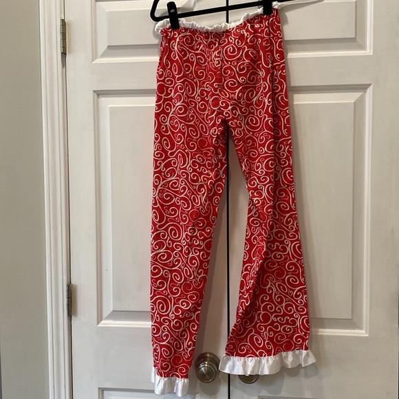 Mud Pie- ladies Christmas PJ bottoms Red with white swirls and satin ruffles - Picture 4 of 4